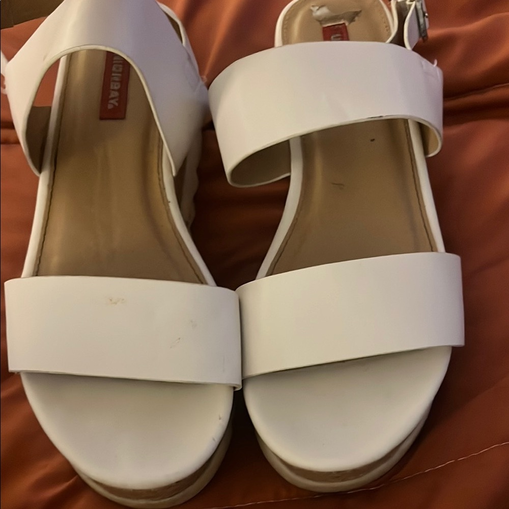 Aldo White Sandals Modern Minimalist Design